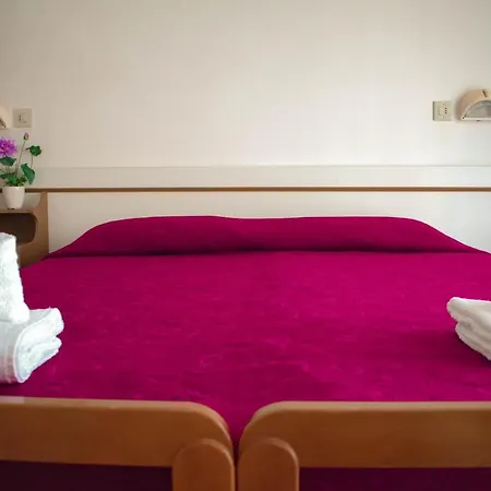 Lalla Hotel 3*