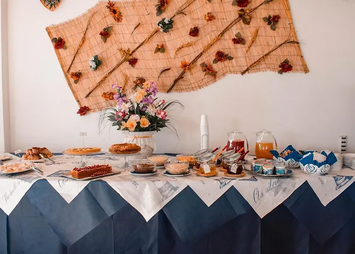 Lalla ホテル チェルヴィア